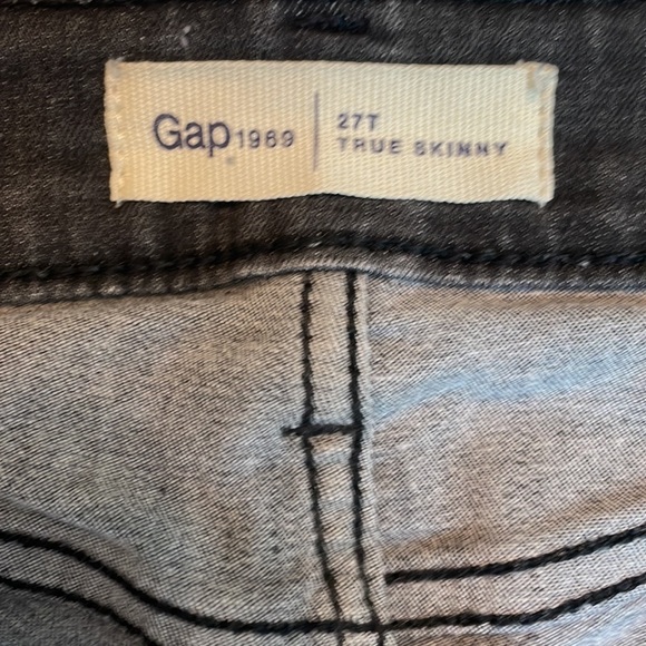 Gap True Skinny Size 27 Tall - Picture 4 of 4